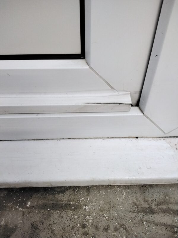 Used White Upvc Front Door 985mm x 2070mm 0595 - Image 8