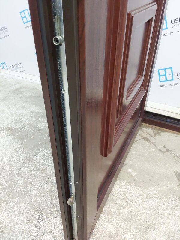 Used Rosewood Upvc Front Door 905mm x 2065mm 0571 - Image 8