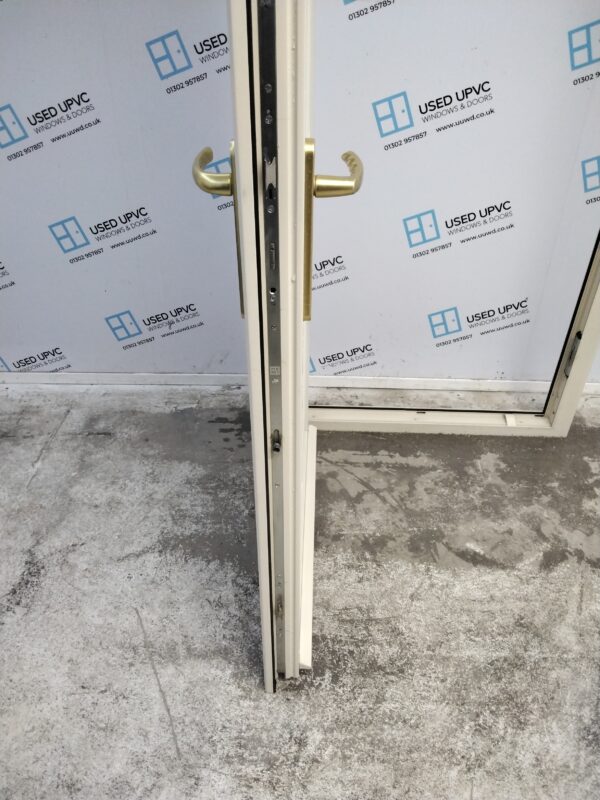 Used Cream Upvc Front Door 910mm x 2045mm C6035 - Image 5