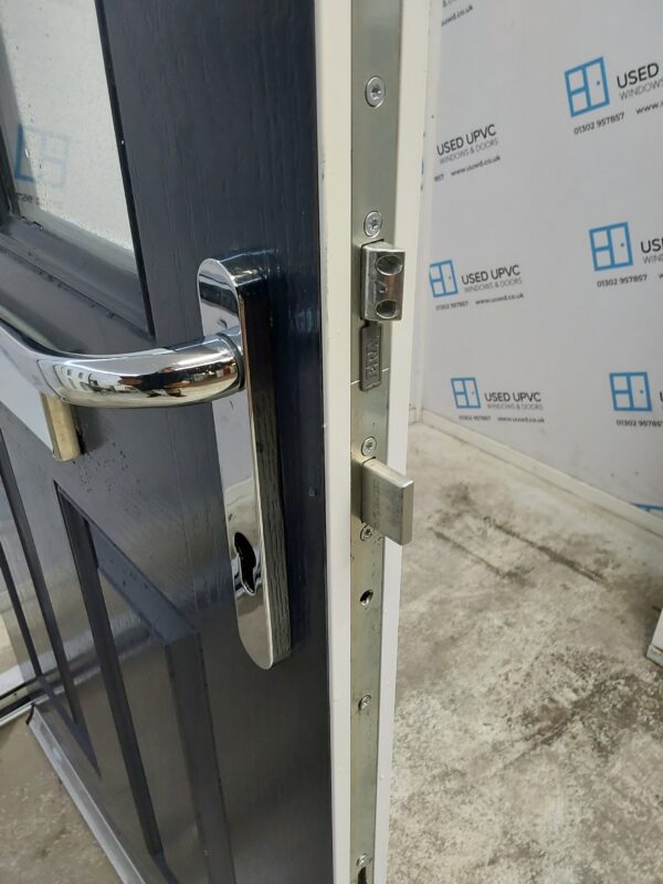 Brand New Ex-display Anthracite Grey Composite Front Door 945mm x 2090mm ND132 - Image 5