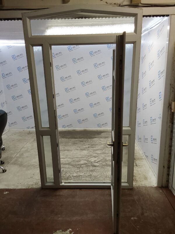 Used White Upvc Front Door And Side Panels With Toplight 1370mm x 2435mm DS007 - Image 3
