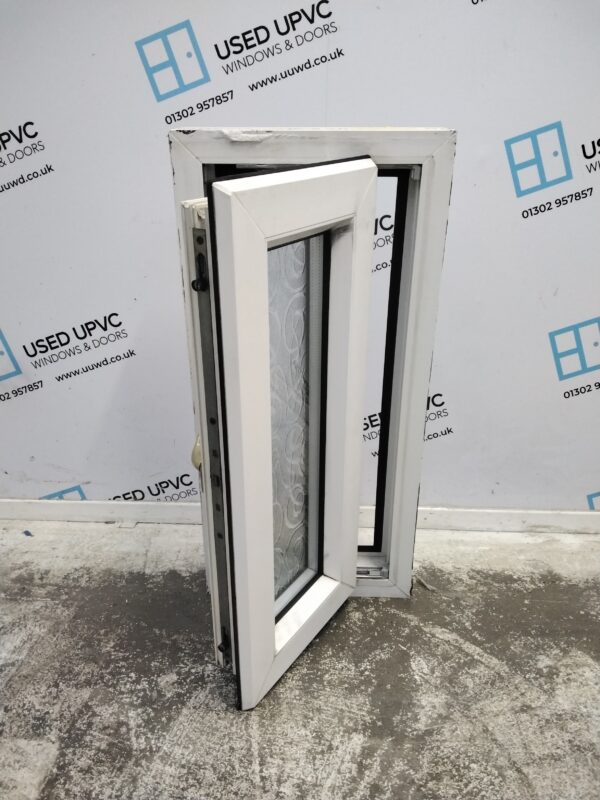 Used White Upvc Window 330mm x 695mm C2B102 - Image 3