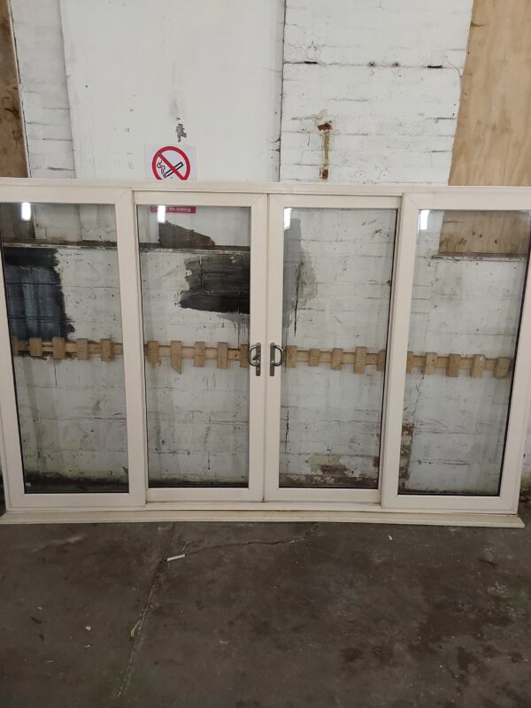 Used Cream Upvc Sliding Patio Doors And Side Panels 3300mm x 2105mm EA21 - Image 3