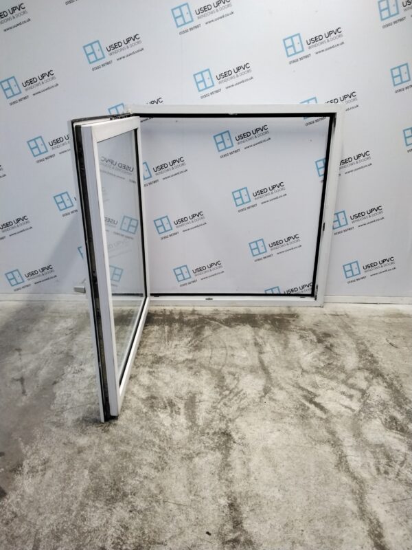 Used White Upvc Tilt And Turn Window 1155mm x 1170mm LW0073 - Image 3