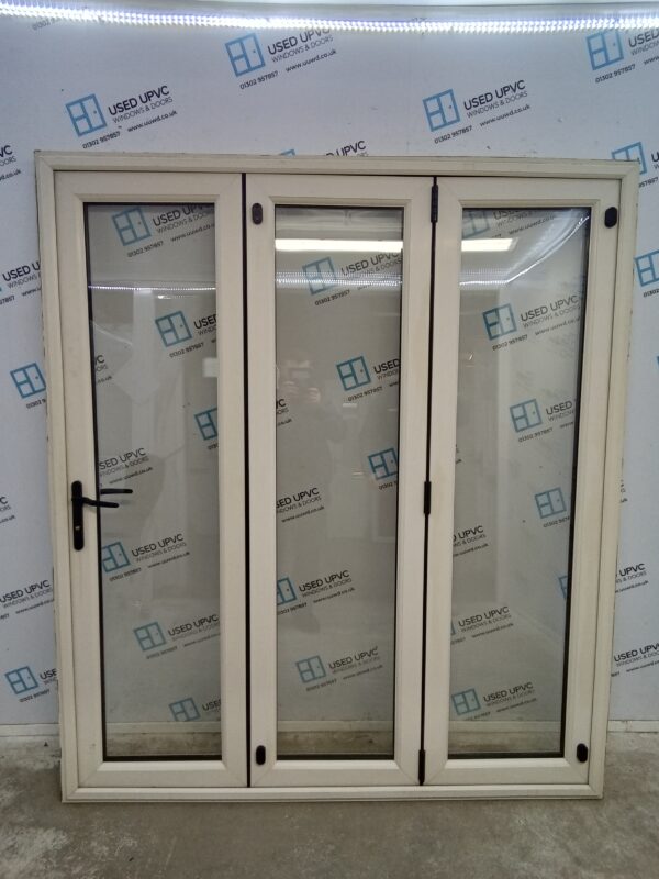 Used Cream Upvc Bi-folding Doors 1760mm x 2010mm EA2