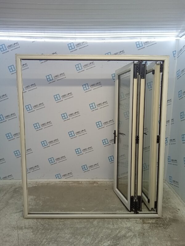 Used Cream Upvc Bi-folding Doors 1760mm x 2010mm EA2 - Image 3