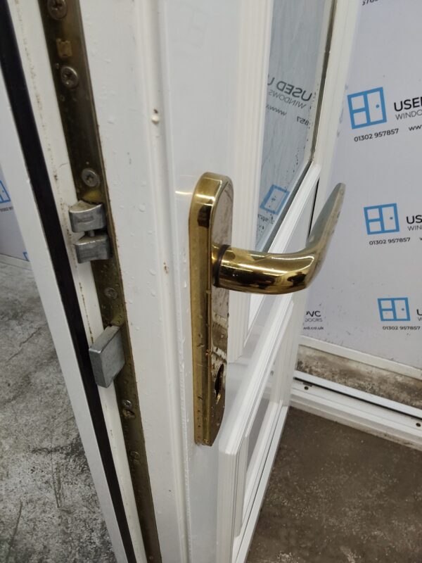 Used White Upvc Back Door 940mm x 2080mm (reduce to 900mm) 0562 - Image 6