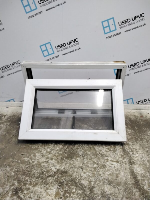 Used White Upvc Window 690mm x 445mm W0492 - Image 3