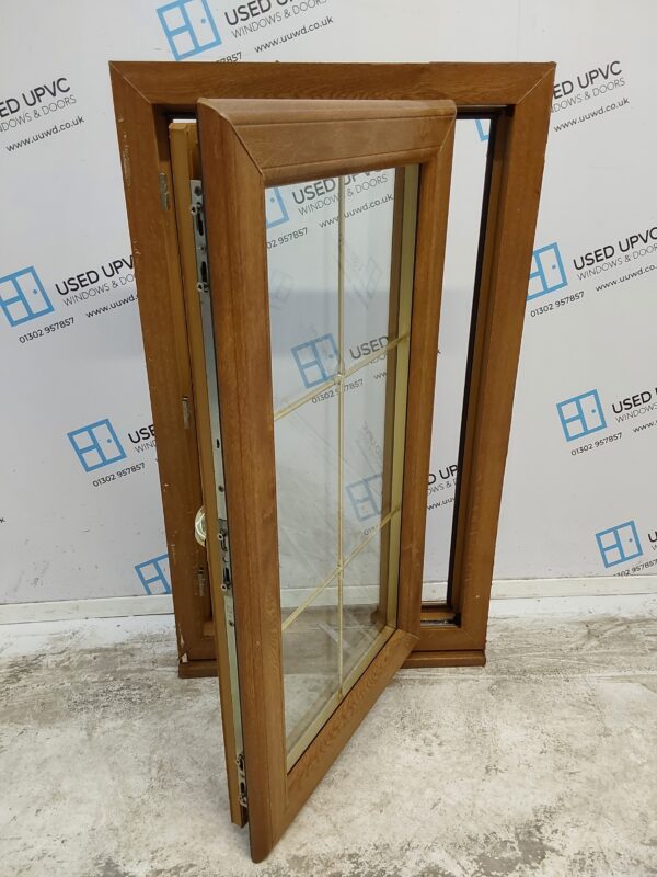 Used Oak Upvc Window 600mm x 1050mm A0028 - Image 3