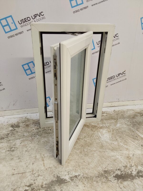Used White Upvc Window 490mm x 720mm C2B068 - Image 3
