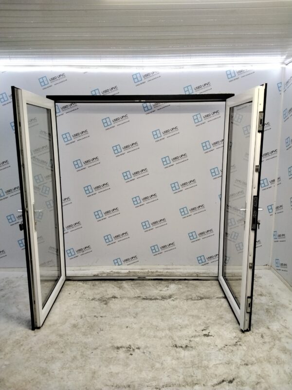 Used Rosewood Upvc French Doors 1930mm x 2055mm EA5 - Image 3
