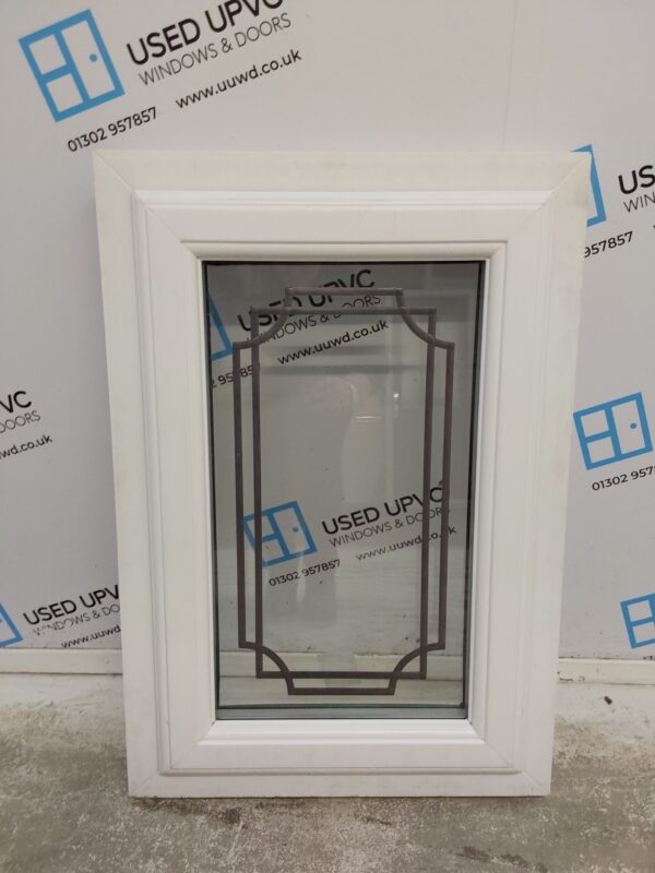 Used White Upvc window 550mm x 800mm W0072