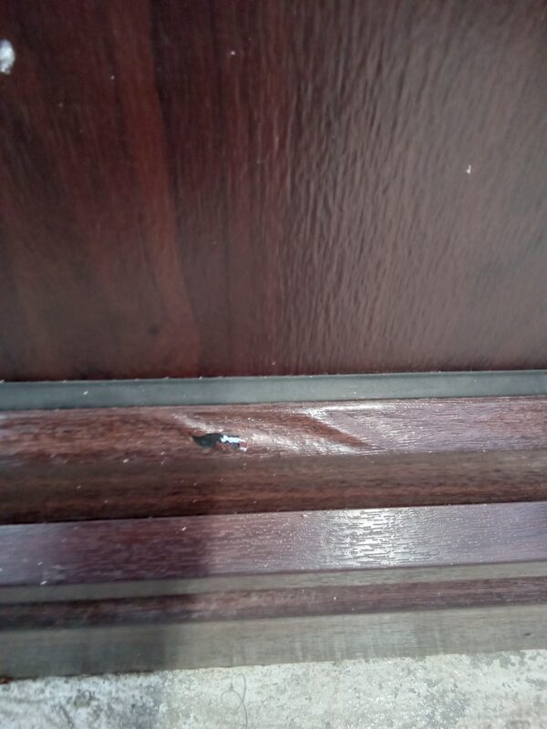 Used Woodgrain Upvc Back Door And Rosewood panel 915mm x 2025mm (Reduce To 890mm) 0029 - Image 9