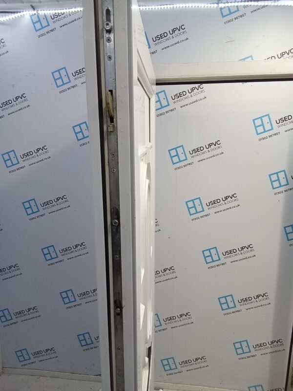 Used White Upvc Front Door 910mm x 2000mm (Reduce To 890mm) 0548 - Image 4