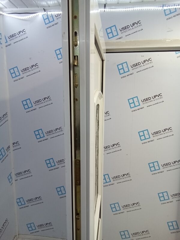 Used White Upvc Front Door 920mm x 2050mm 0050 - Image 4