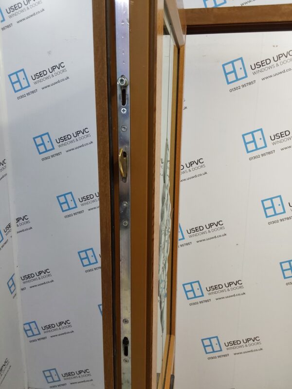 Used Oak Upvc Front Door 915mm x 2055mm (Reduce To 895mm) 0179 - Image 3