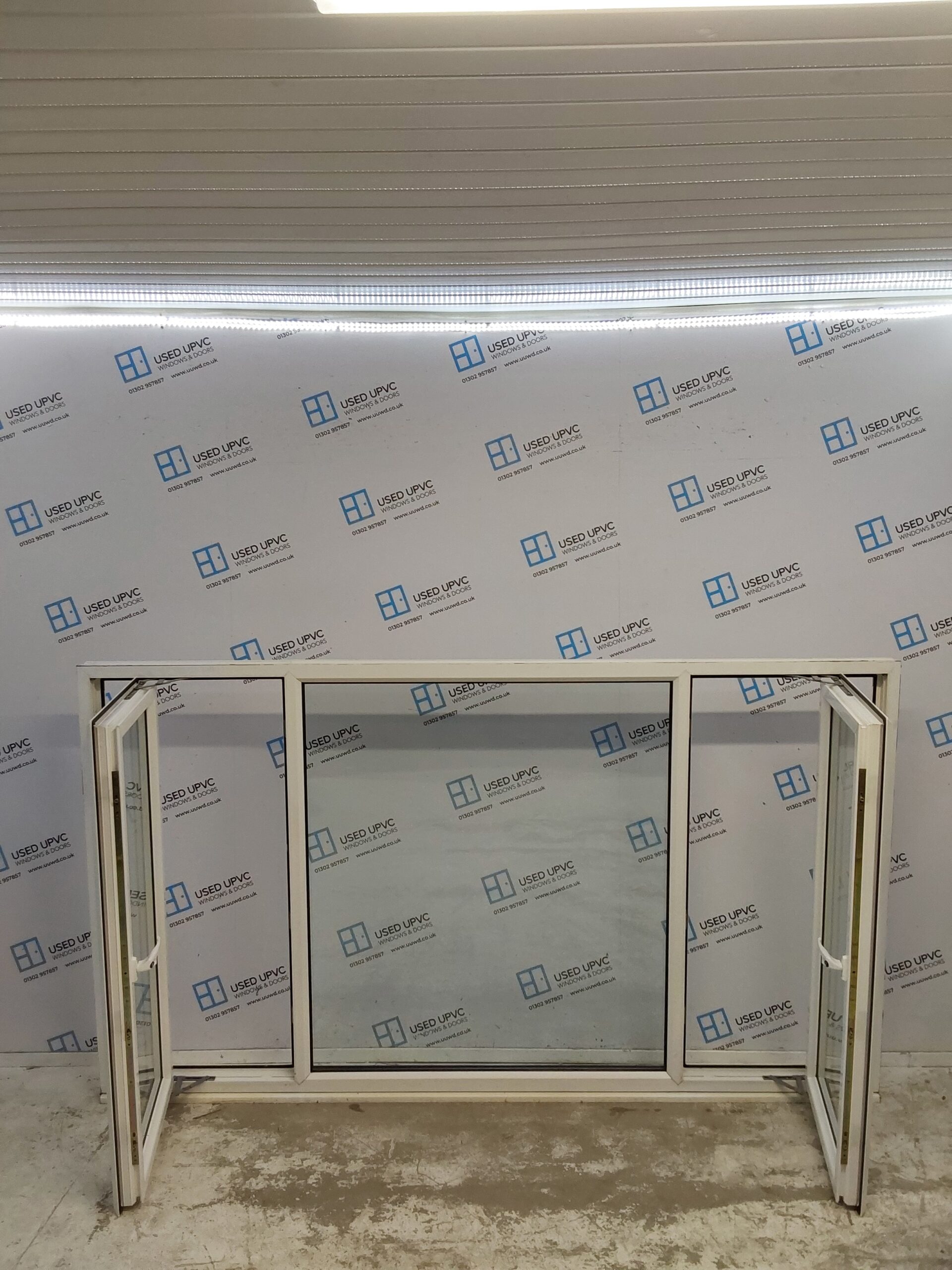 Used White Upvc Window 2340mm X 1340mm Lw0041 