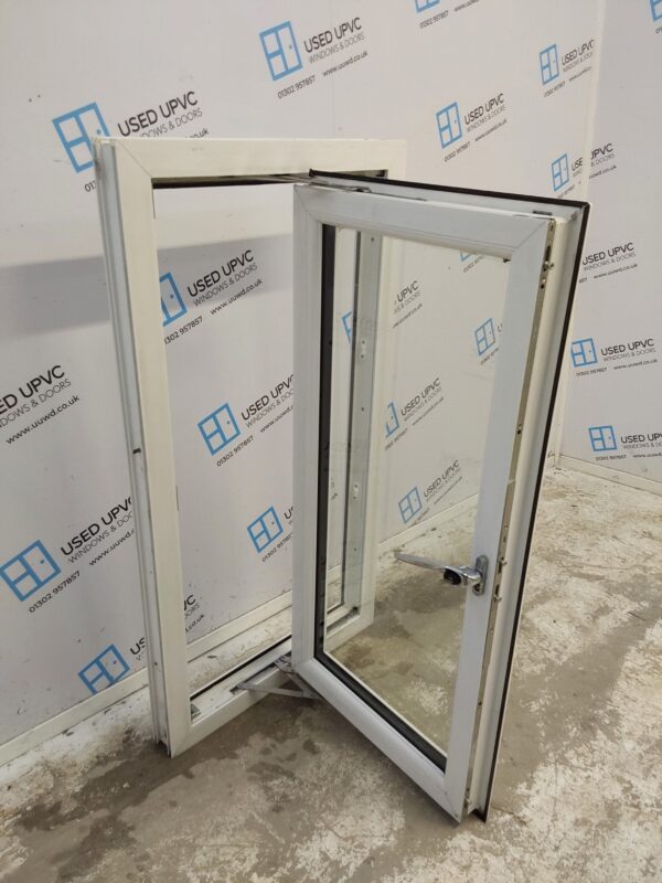 Used White Upvc Window 635mm x 1180mm W0292 - Image 3