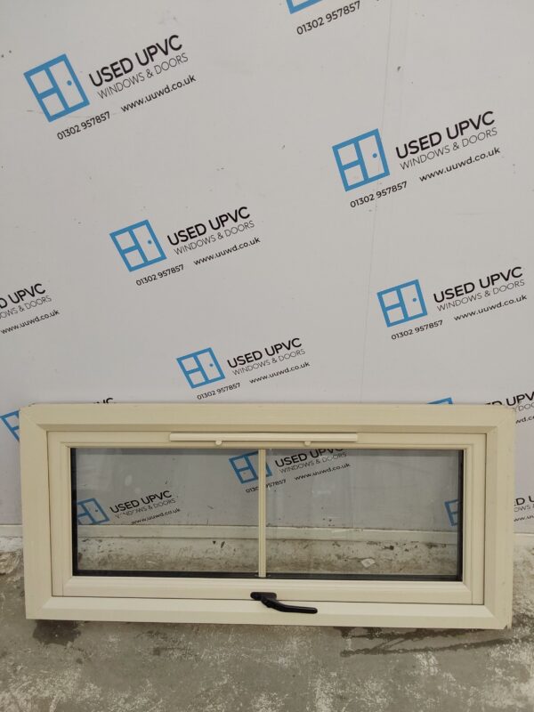 Used Cream Upvc Window 1170mm x 525mm W0464 - Image 2