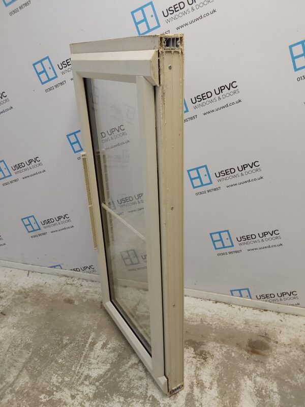 Used Cream Upvc Window 1215mm x 600mm W0465 - Image 4