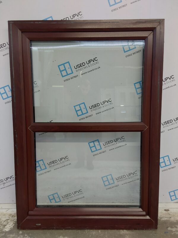 Used Rosewood Upvc Tilt And Turn Window 1065mm x 1510mm (reduce to 1050mm x 1480mm) C5021