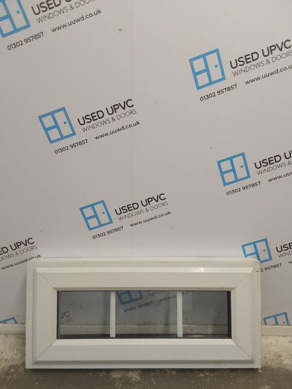 Used White Upvc Window 800mm x 355mm W0431