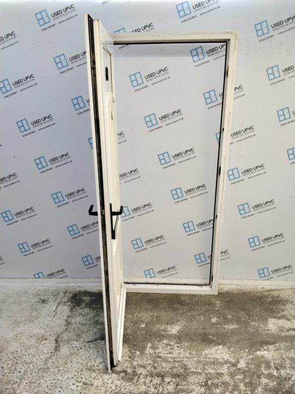 Used White Upvc Front Door 925mm x 2090mm (Reduce to 910mm) 0600 - Image 3