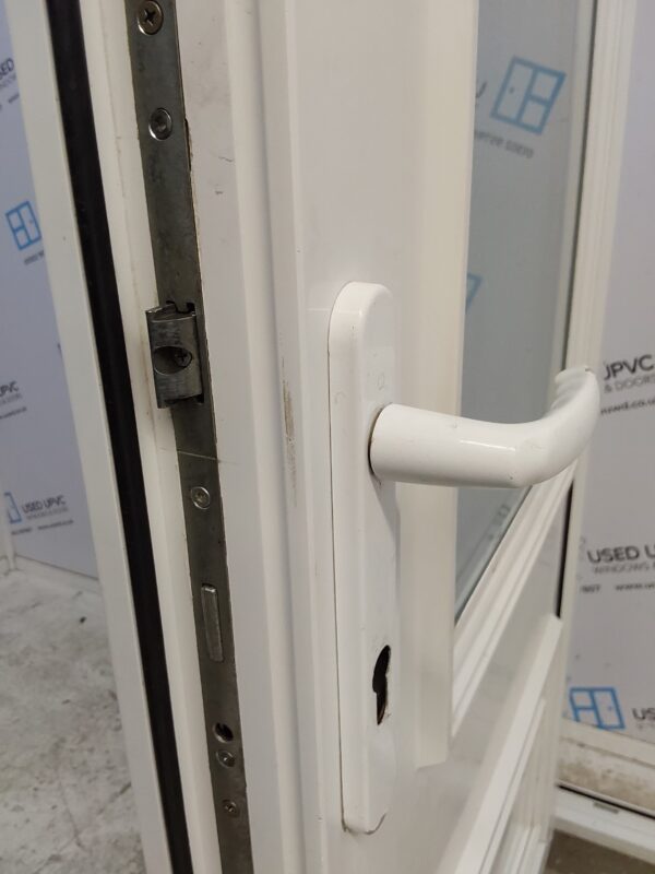 Used White Upvc Back Door 950mm x 2020mm (reduce to 900mm) C1D003 - Image 5