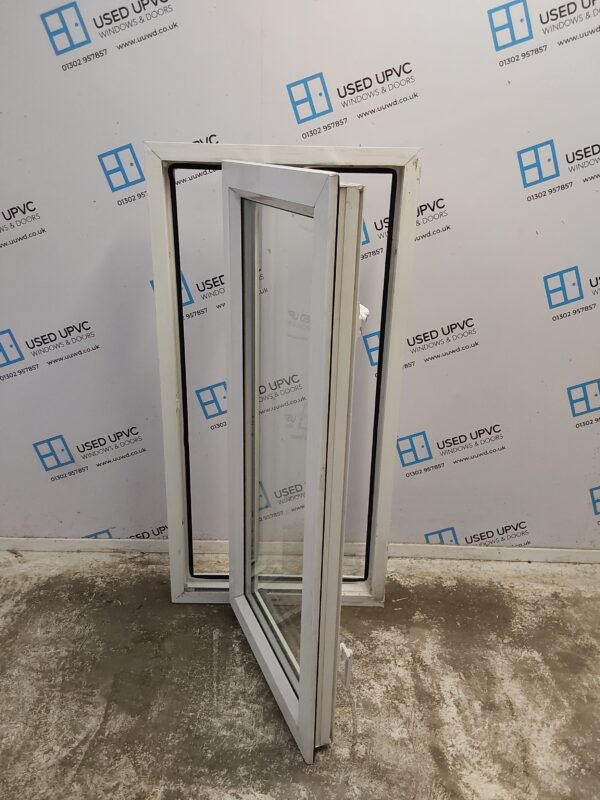 Used White Upvc Window 580mm x 1170mm W0487 - Image 2