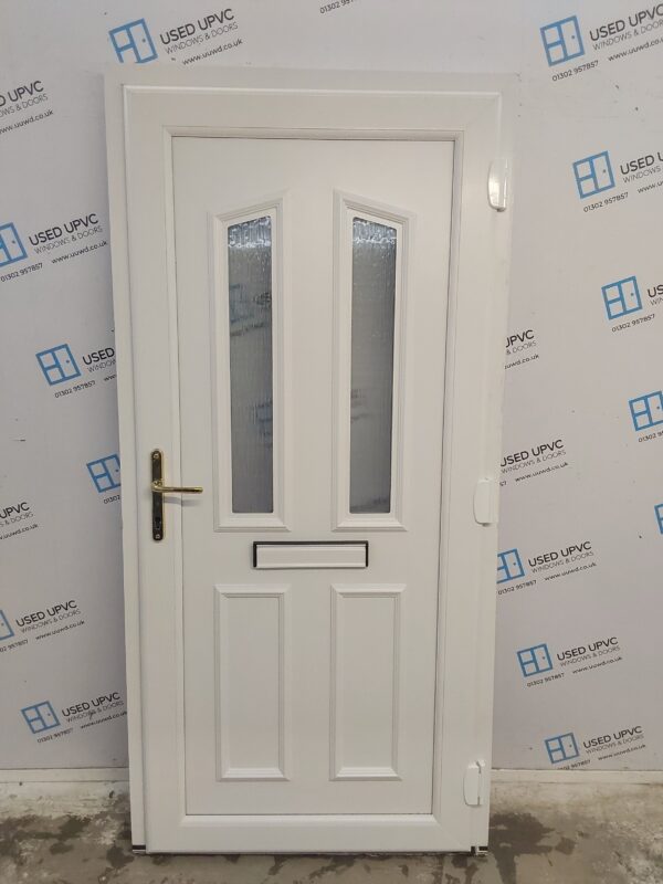 Used White Upvc Front Door 990mm x 2060mm C6051 - Image 2