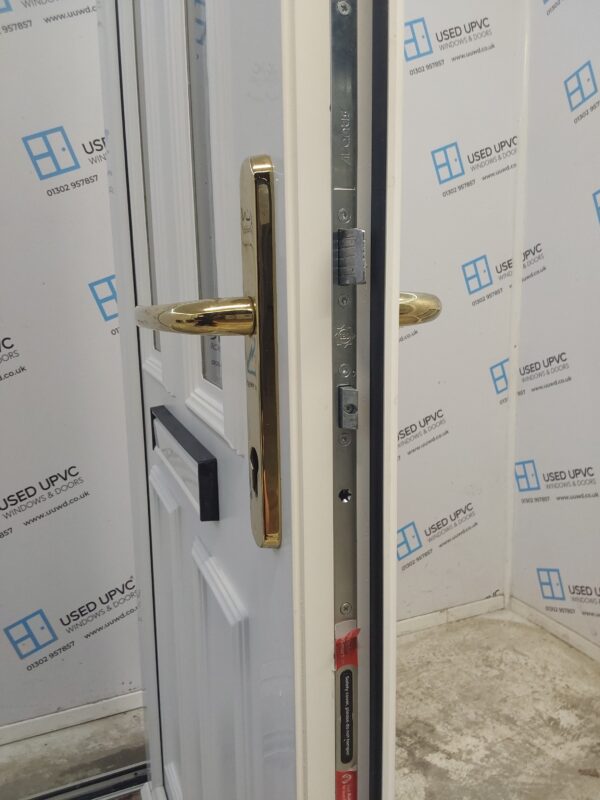 Used White Upvc Front Door 990mm x 2060mm C6051 - Image 5