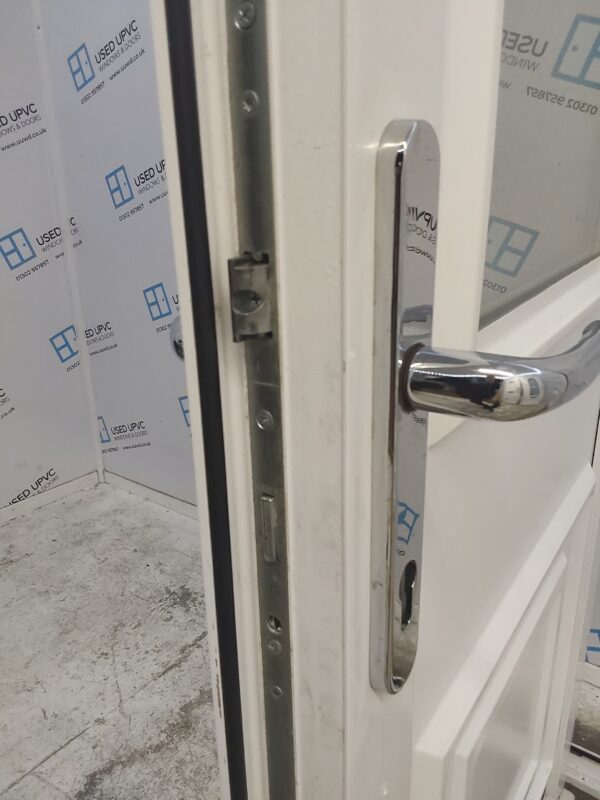 Used White Upvc Back Door 845mm x 1990mm (reduce to 830mm) C8D22 - Image 5