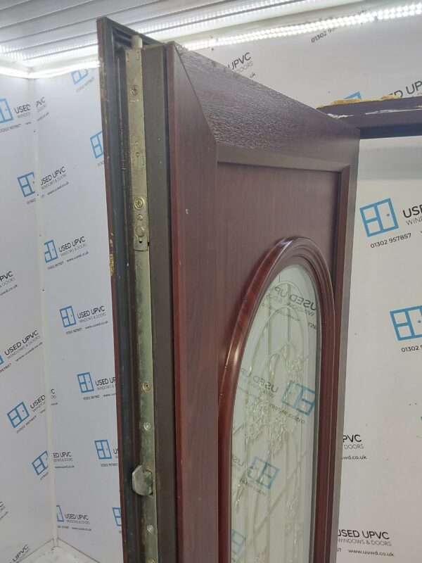 Used Rosewood Upvc Front Door 840mm x 2070mm (reduce to 825mm) C8D47 - Image 8