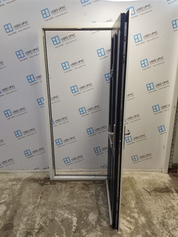 Used Dark Blue Composite Front Door 920mm x 2060mm 0243 - Image 3
