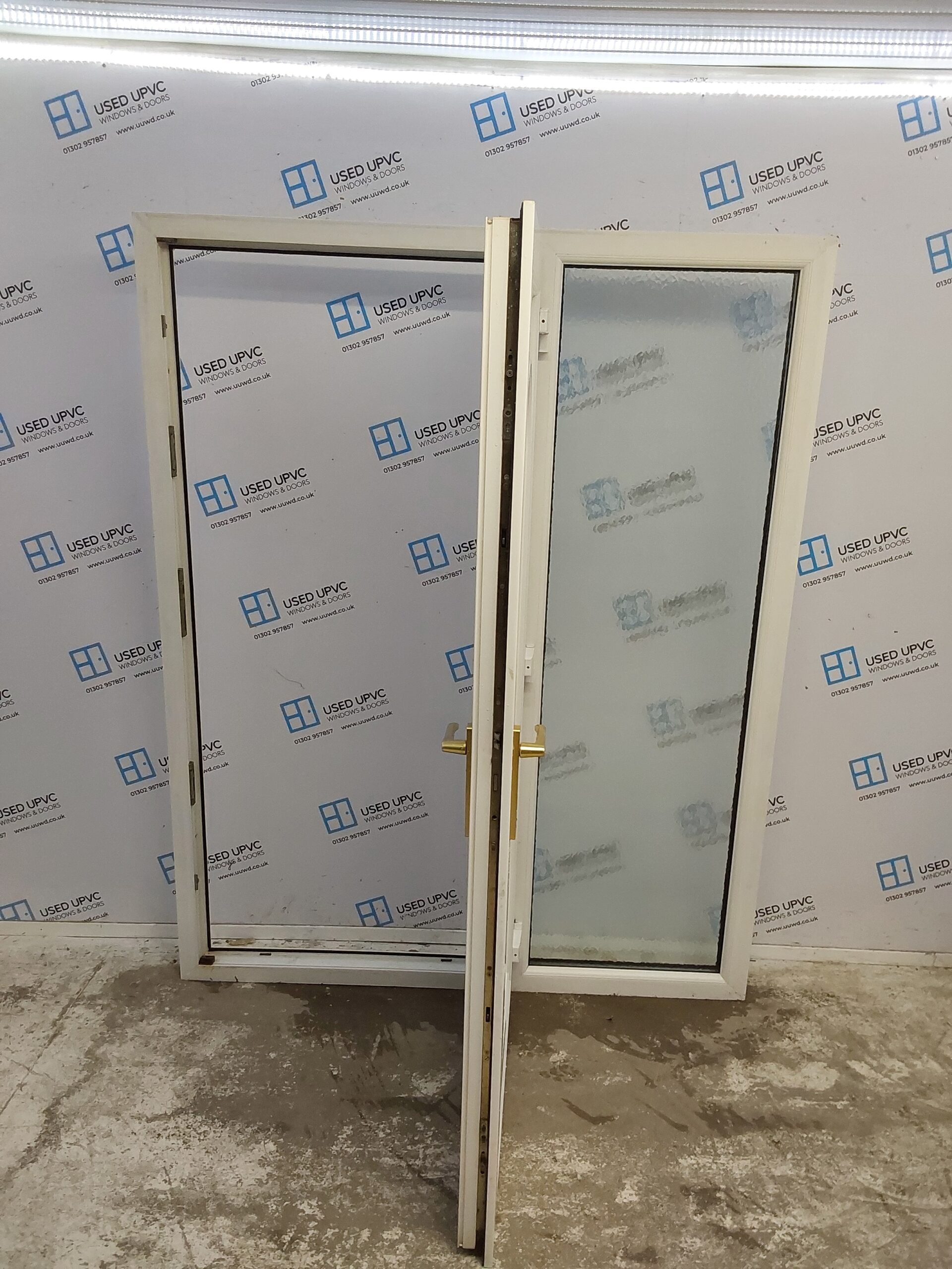 Used White Upvc Front Door And Side Panel 1570mm x 1990mm DS027 | Used ...