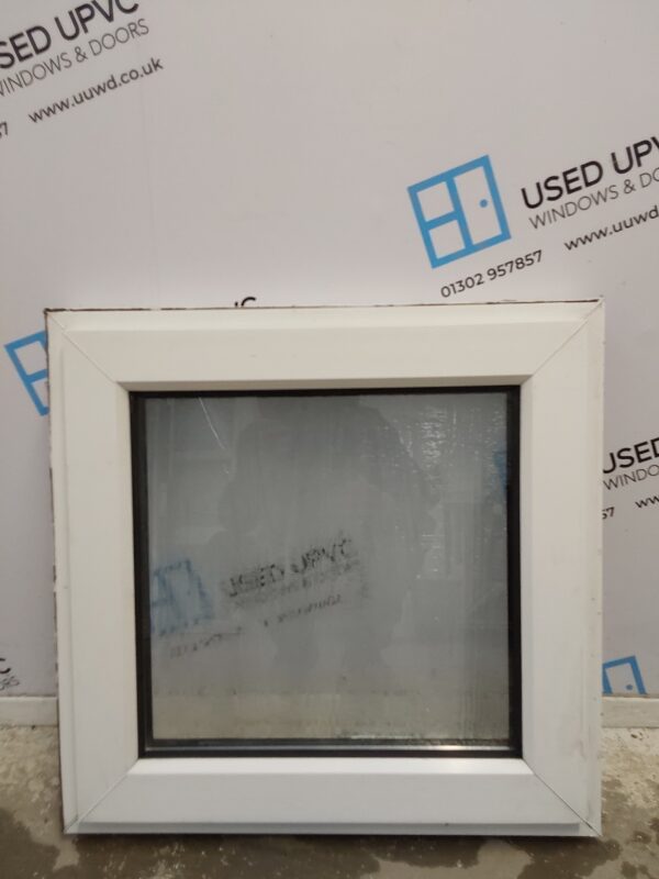 Used White Upvc Window 600mm x 585mm W0193