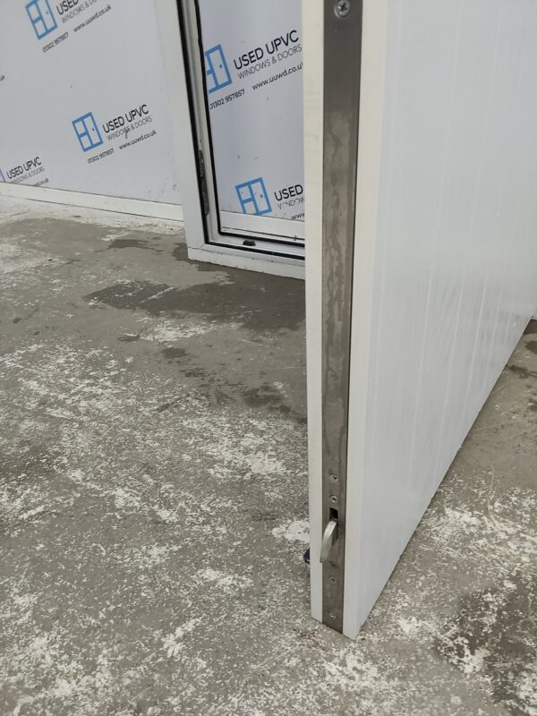 Used Blue Composite Front Door 880mm x 2105mm (reduce to 865mm) 0509 - Image 8