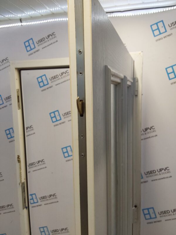 Used White Composite Front Door 910mm x 2015mm 0373 - Image 4