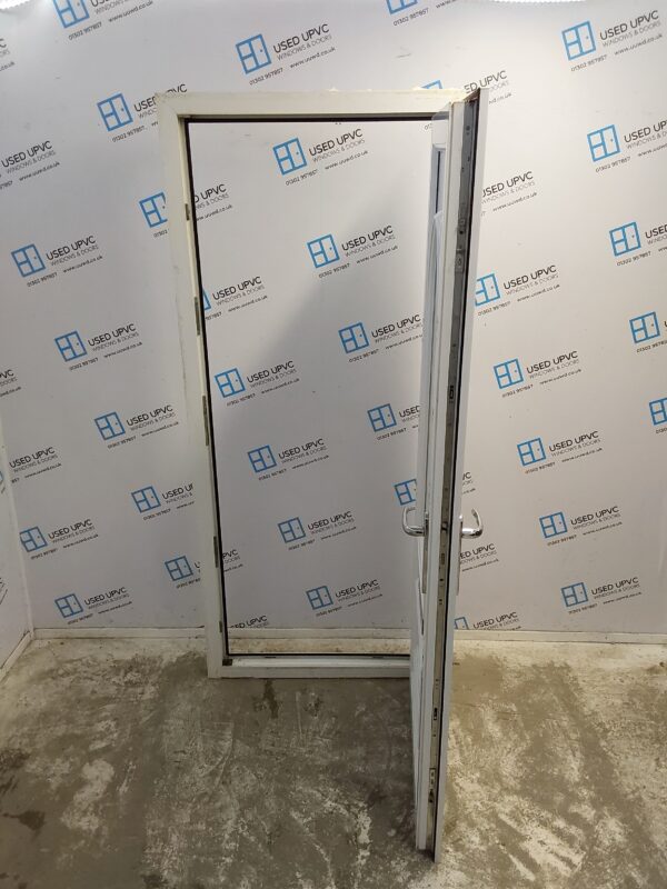 Used White Upvc Front Door 875mm x 2055mm 0834 - Image 3