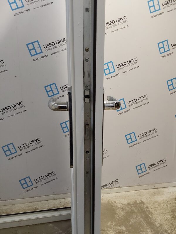 Used White Upvc Front Door 875mm x 2055mm 0834 - Image 5