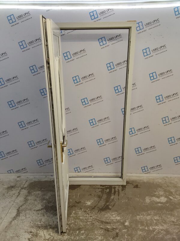 Used White Upvc Front Door 915mm x 2130mm 0222 - Image 3