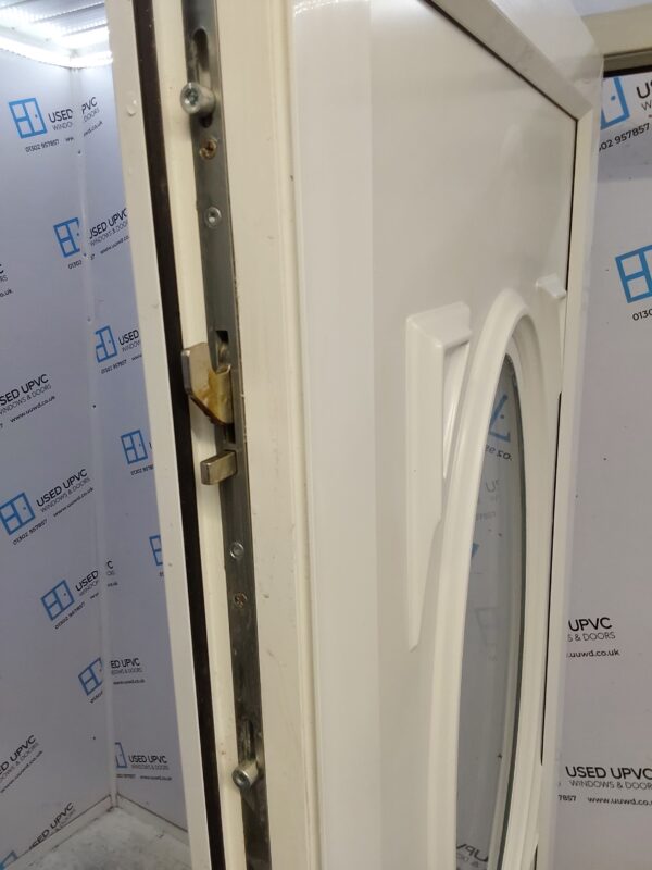Used White Upvc Front Door 915mm x 2130mm 0222 - Image 4