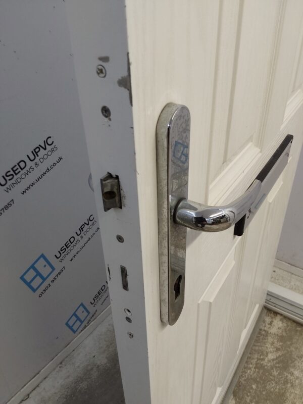 Used White Composite Front Door 950mm x 2045mm 0263 - Image 5