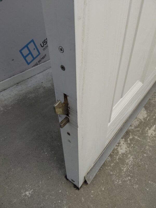 Used White Composite Front Door 950mm x 2045mm 0263 - Image 6