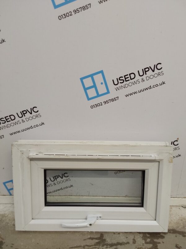 Used White Upvc Window 610mm x 360mm W0503 - Image 4