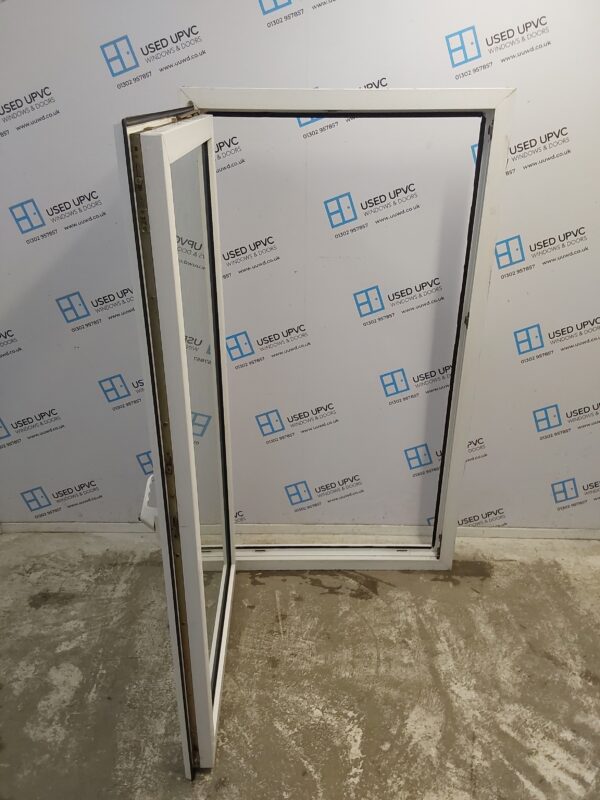 Used White Upvc Tilt And Turn Window 900mm x 1640mm C3W020 - Image 3