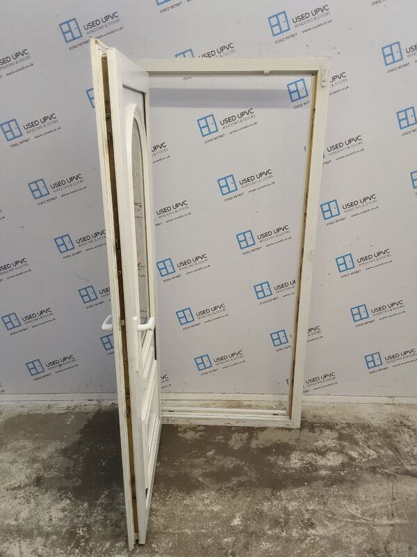 Used White Upvc Front Door 895mm x 1935mm 0509 - Image 3
