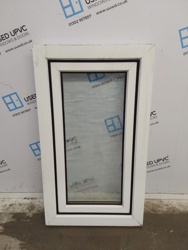 Used White Upvc Tilt And Turn Window 580mm x 1020mm W0219