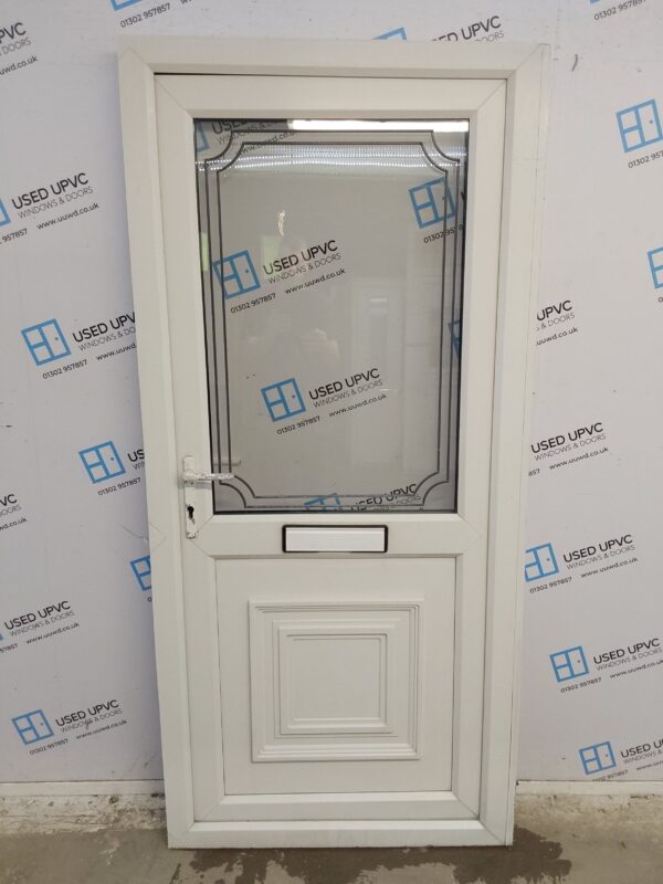 Used White Upvc Front Door 925mm x 1990mm (reduce to 905mm) C9D54