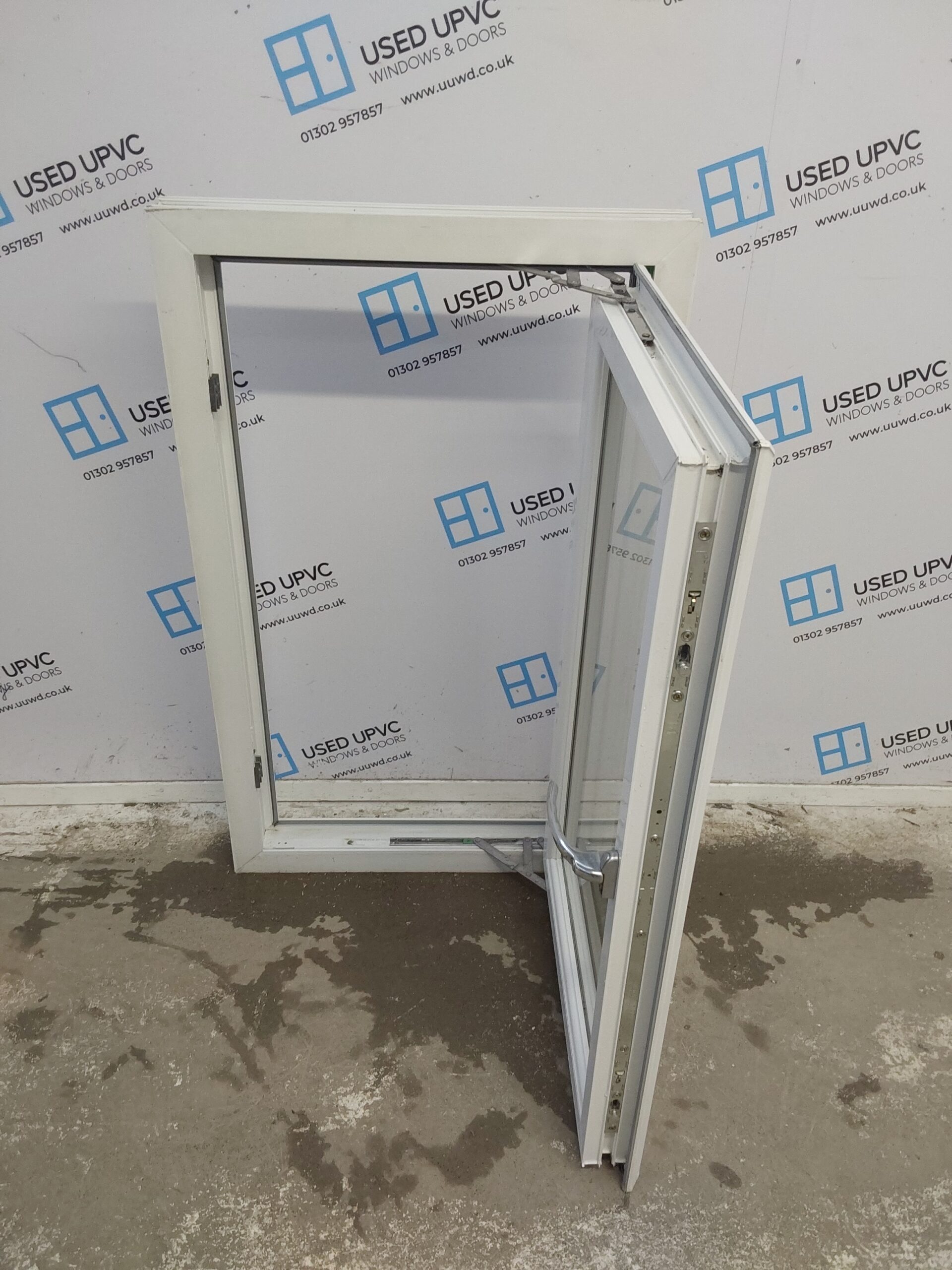 Used White Upvc Window 640mm x 1045mm C2B066 | Used UPVC Windows & Doors